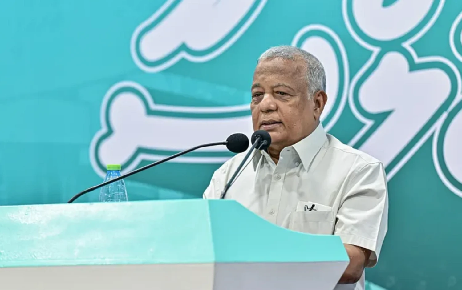 Image for ޕީއެންސީގައި ތިބީ ގައުމަށް ވަފާތެރި ދިވެހި ދަރިން: ސަލީމު service